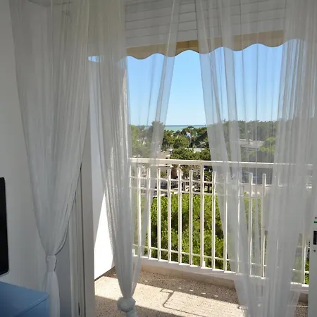 Lignano Pineta With Sea View Appartamento