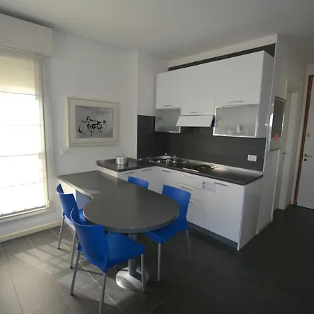 Appartamento Lignano Pineta With Sea View